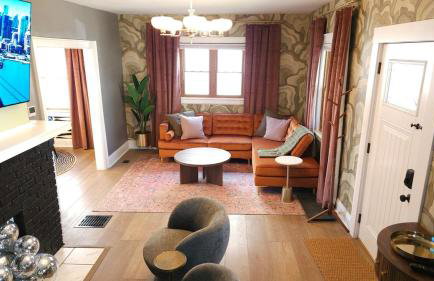 The Funky Fun Haus - Pickleball, Hot Tub, Arcade - Photo 49