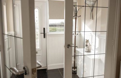 Spacious 3 Bed Home in Glasgow City With Free Parking - Foto 27