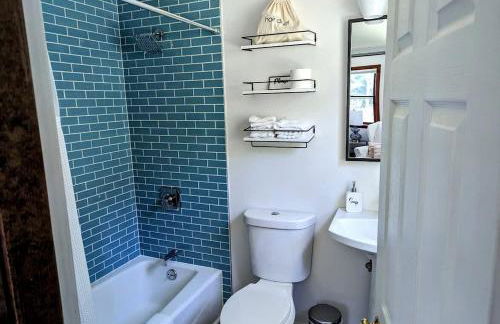 Stunning Oceanfront Ranch Cottage with Private Beach & Fire Pit Near Acadia National Park, Gouldsboro Maine - Foto 32