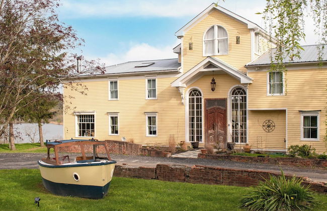 River House by Avantstay Historic & Secluded Estate on the Hudson River w/ Pool Sleeps 24! - Foto 50