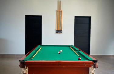 Casa Frente ao Lago com Piscina Aquecida no Melhor Condomínio - Foto 22