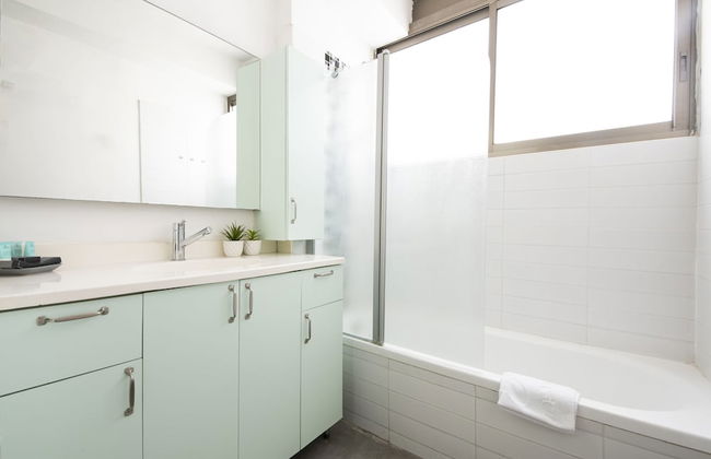 AirTLV Comfortable 3 BDRM in Old North - Foto 17