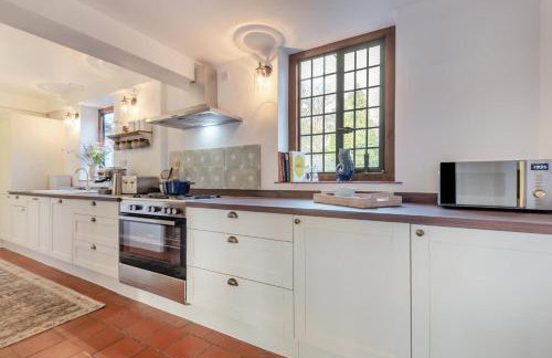 6 Bed in Englefield Green oc-e34166 - Foto 15