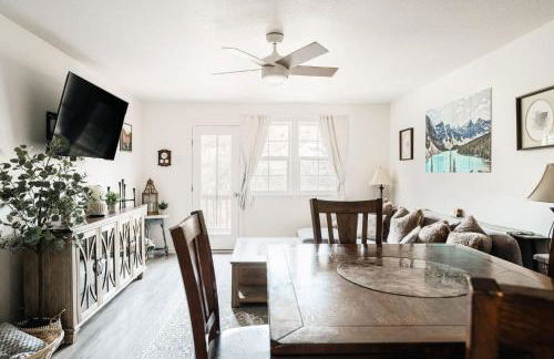 Explore Relax Repeat - Riverside Views - Eagle - Foto 2