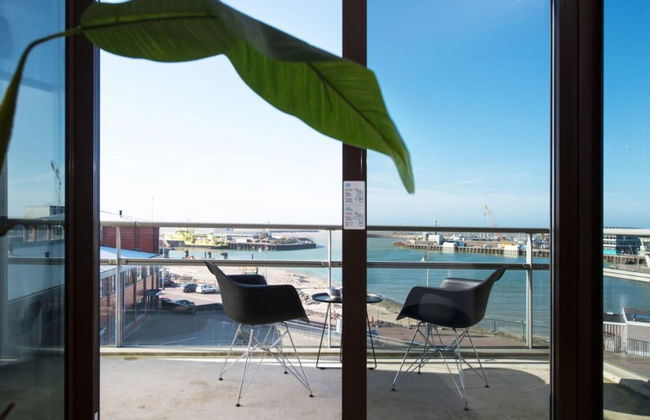 Two Room Apartment Overlooking the Harbor - Foto 74