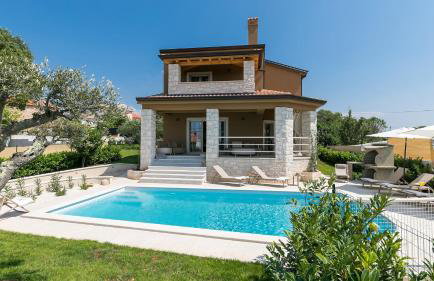 Beautiful villa Keli with pool in Vizinada - Foto 1