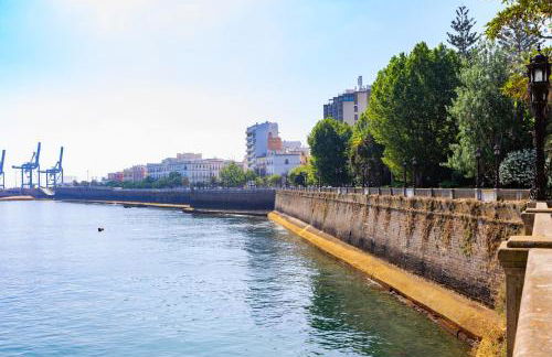 El CONSEJERO de Indias free parking by Cadiz4Rentals - Foto 16