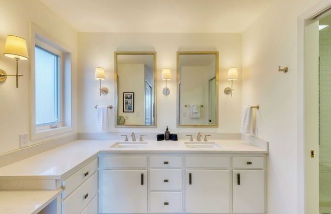 Pacific Breeze Ocean Views, Steps to Cannon Beach, Airy Coastal Retreat - Foto 10