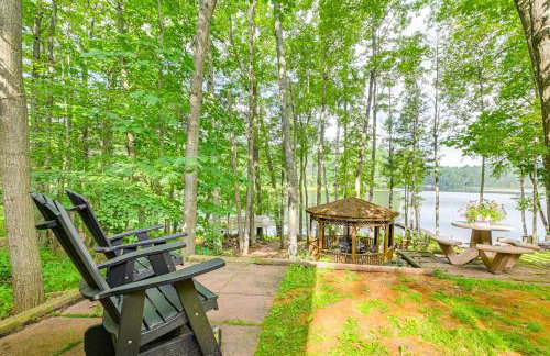 Lakefront Home with Private Beach in Rhinelander! - Foto 24