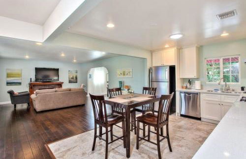 Walk To Disneyland, Watch Firework Front Yard, SPA - Foto 34