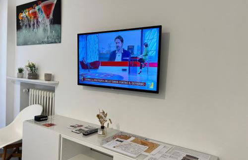 Dalia e Aster apartments - Free Parking in the historic center of Alba - Langhe - Foto 10