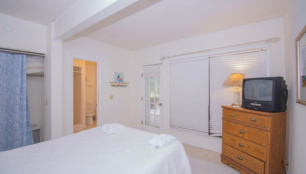 371 Tarpon Blvd - Foto 2, Habitación