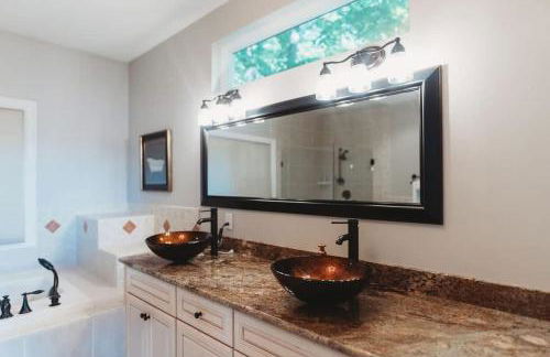 Large home on the Lake, Hot tub, Families, Groups - Foto 13