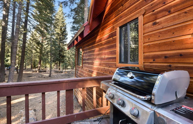 Modern Rustic Retreat - Photo 24