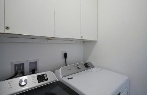 Modern New Construction Villa - Foto 20