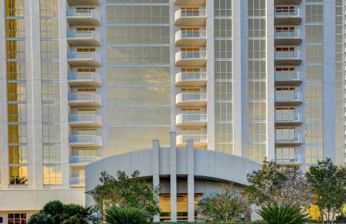 MGM Signature-17-801 1Br2Ba F1 Strip View Balcony - Foto 64