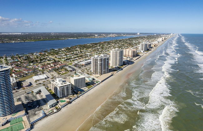 Beachfront 3 Bed Condo Daytona Beach Shores FL - Foto 57