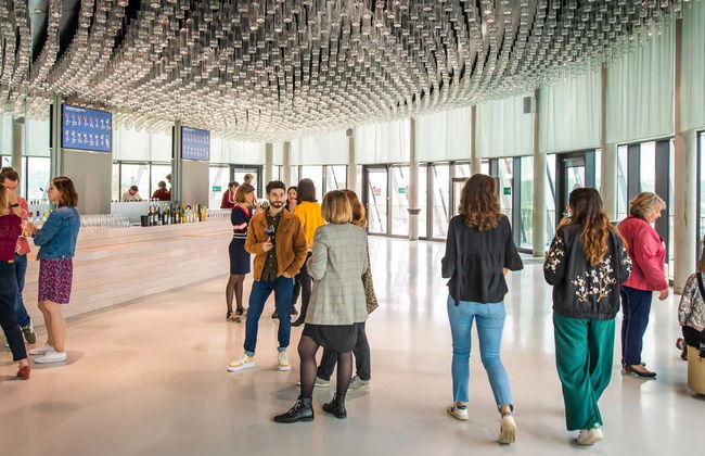 Entrada a la Cité du Vin - Foto 4