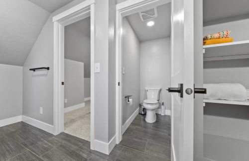 South Perry Dist Fenced Yard & Hot tub - Foto 19