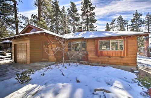 Walk to Lake Rustic Home with Deck in Fawnskin - Foto 4