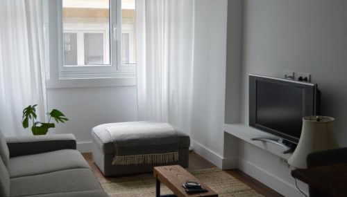 Washington Host - Foto 3