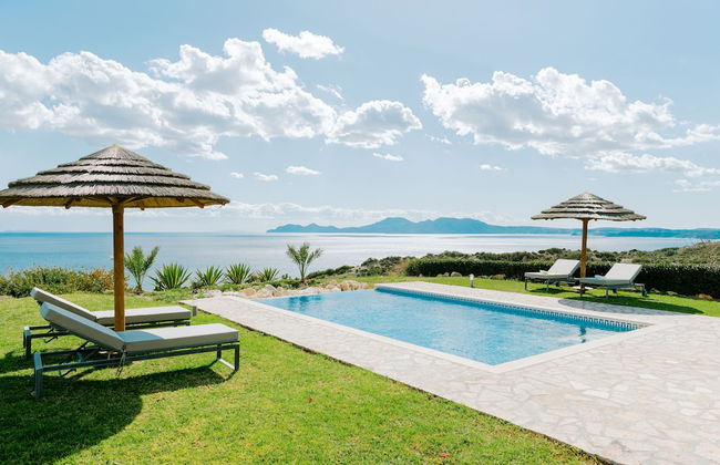 The Three Graces - Photo 47