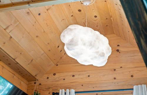 TeePee at Paradise Point with a hot tub fire pit & grill - Foto 24