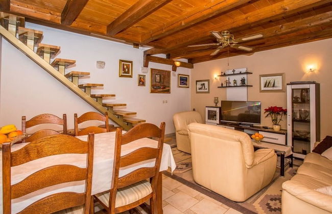 Holiday House Tina Seget - Foto 27