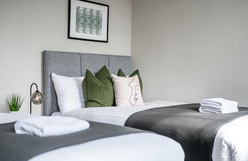 Two Apartments in One , City Centre, Sleeps 11! - Foto 9