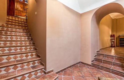 Il Palazzo - Photo 29