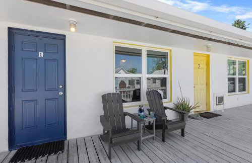 Condo located in Goodland just a short walk from great food - Foto 23