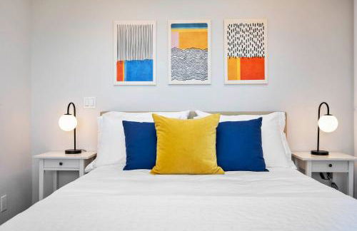 Small Home with Ocean View walk to Restaurants Brewery Shops Beach - Foto 16