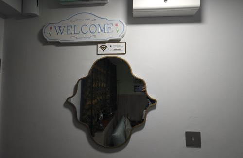 2 Bed Cosy House in London by Zaftastic Stays - Photo 26