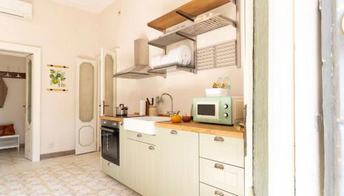 La Maison Castello - Photo 2, stove