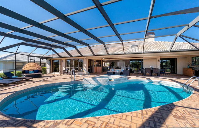 Waterfront Villa With Heated Pool Spa - Foto 3