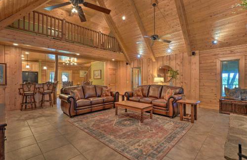 Country Cabin with Wraparound Deck and Views! - Foto 5