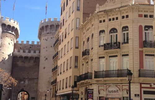 Valencian Dreams - Photo 1