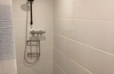 Un studio dans notre chalet - Foto 7