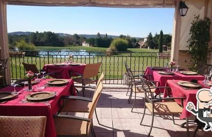 Appartement vue panoramique au domaine et golf de pont royal - Foto 34