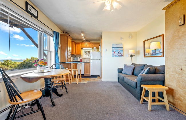 A Wave From It All Sleeps 4 - Photo 11