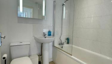 Convenient quiet flat with parking - Photo 2