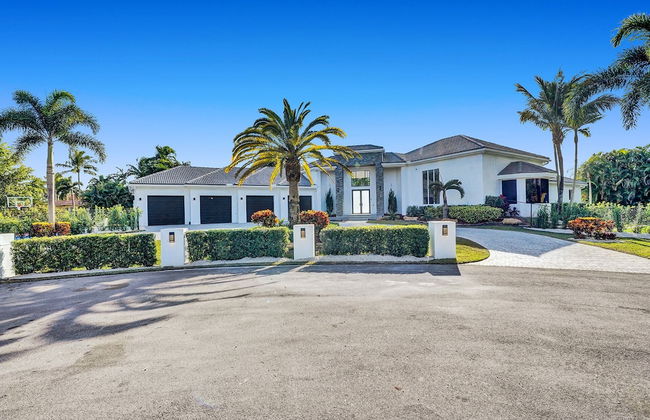 Sophia's Luxury Compound Resort w/ Heated Pool! - Foto 45