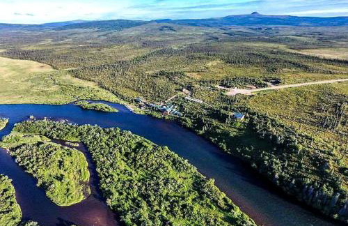 Riverfront Cabin Rental with All Meals Included inside Katmai National Park on the Alagnak Wild River, Alaska - Foto 4