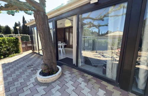 Petit pavillon pour 8 personnes dans une résidence avec piscine - Foto 15