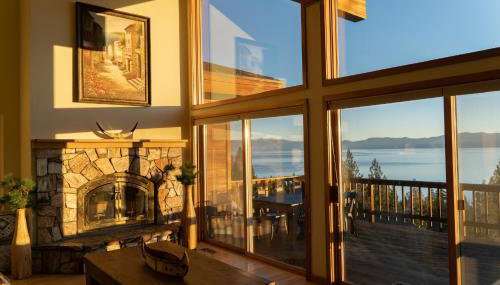 Sierra Lake View at Rubicon by Tahoe Getaways - 3 BR, Panoramic Lake Views, Private Hot Tub & Private beach! - Foto 4