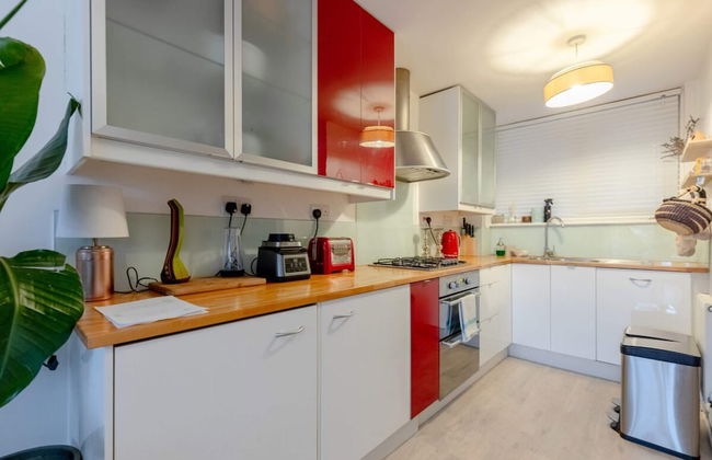 Stunning 1BD Flat w/ Garden Area, Kentish Town! - Foto 12