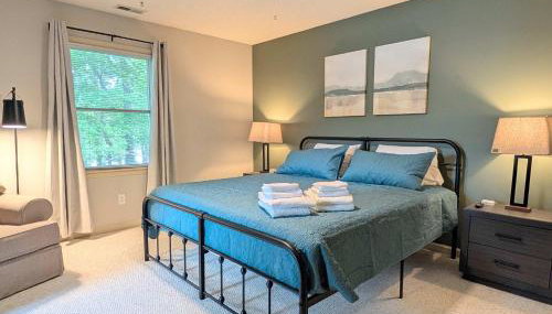 Lake Days Getaway - Lakeside Family Escape Near Hillsborough - Foto 2