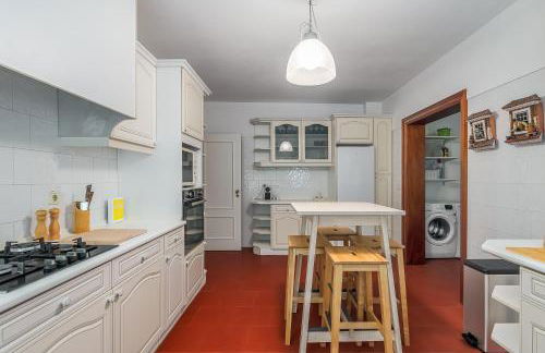 Moradia Milú frente à praia - Foto 10