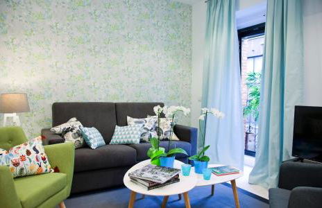 Feelathome Madrid Suites Apartments - Photo 2