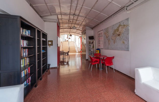 Apartamentos Miami - Foto 14